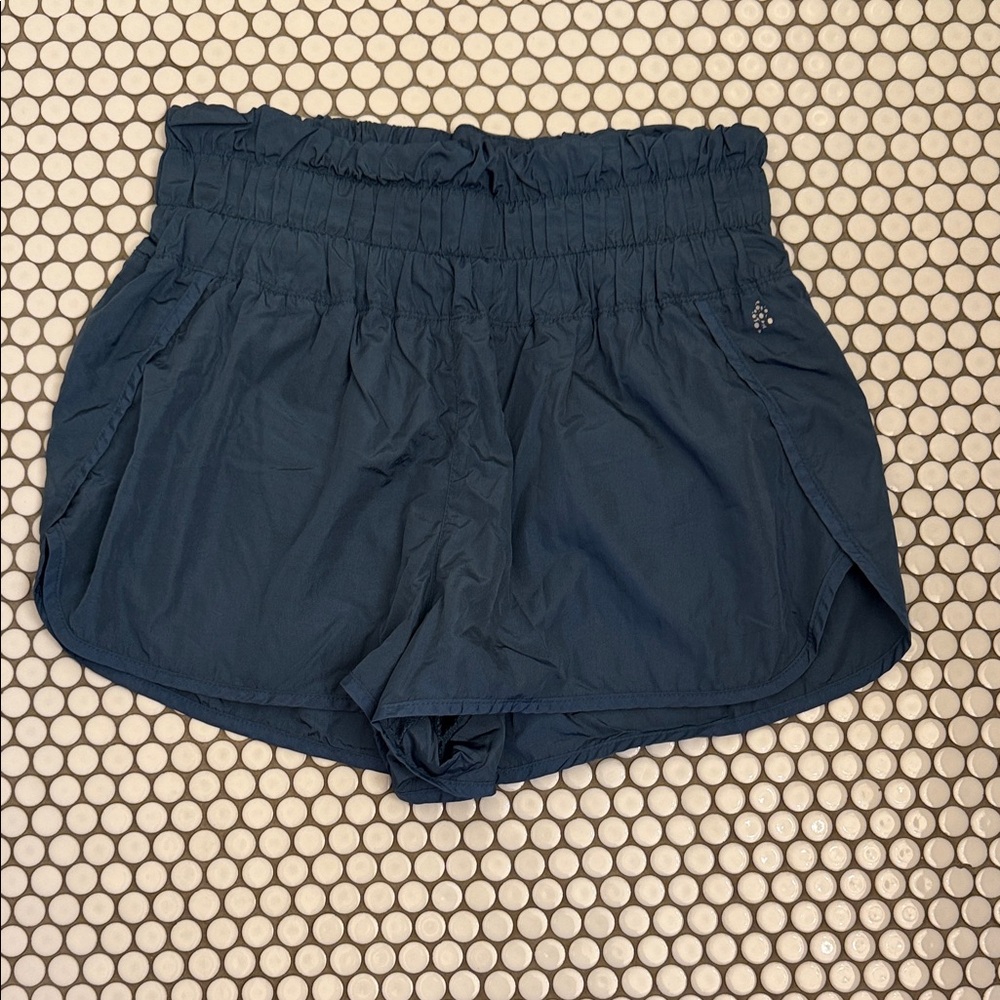 Free People Carpe Diem Shorts
Slate/navy blue
Large